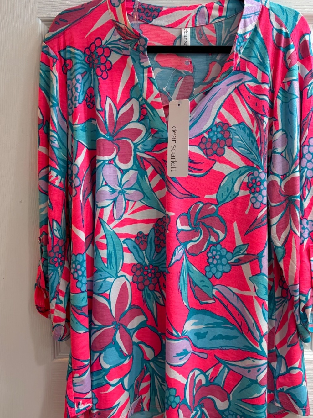 New Dear Scarlett Pullover Shirt 3/4 Sleeve Roll Tab Blouse Floral Lightweight @ - Picture 2 of 6